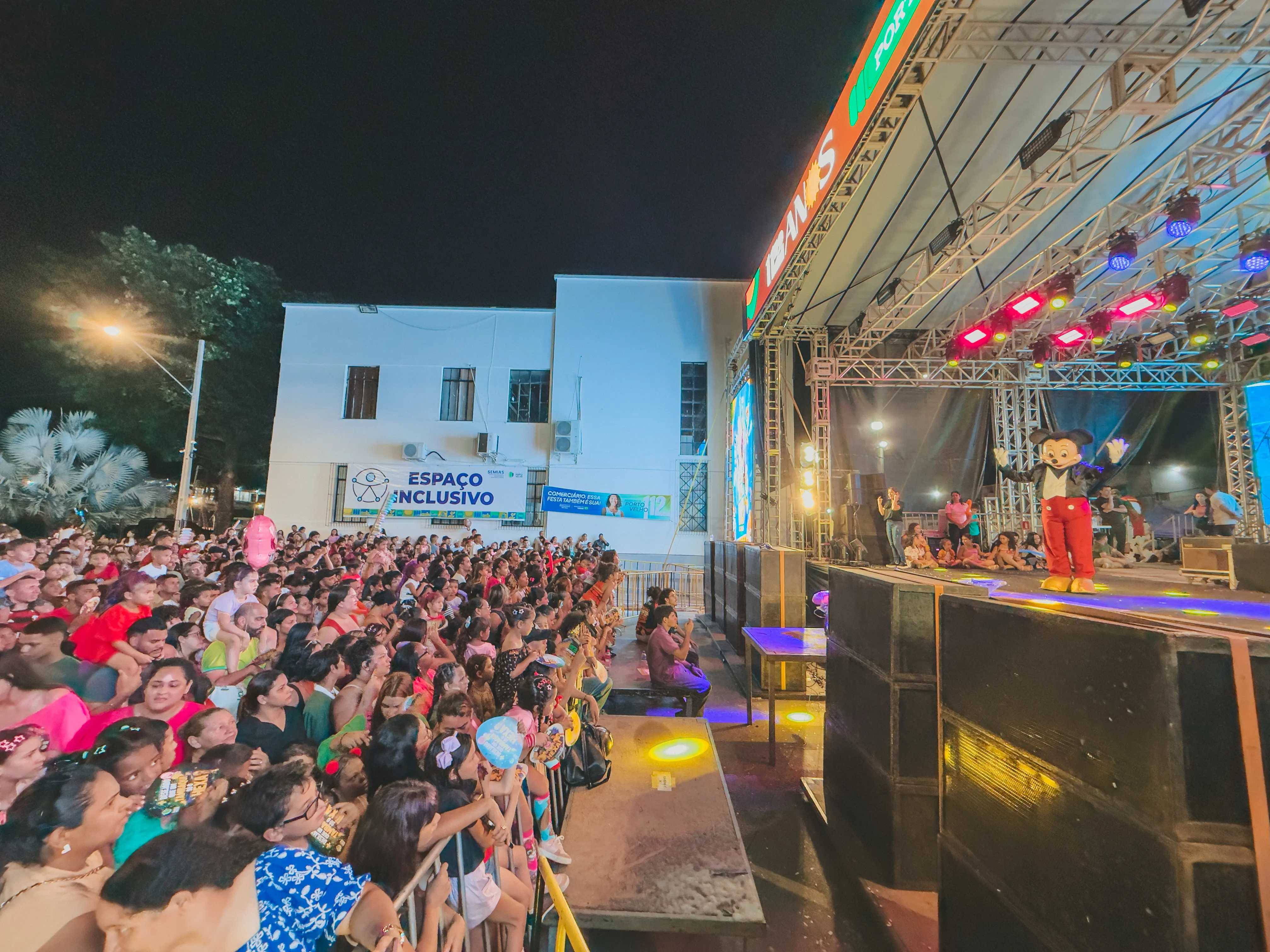 Show infantil leva alegria para toda a família