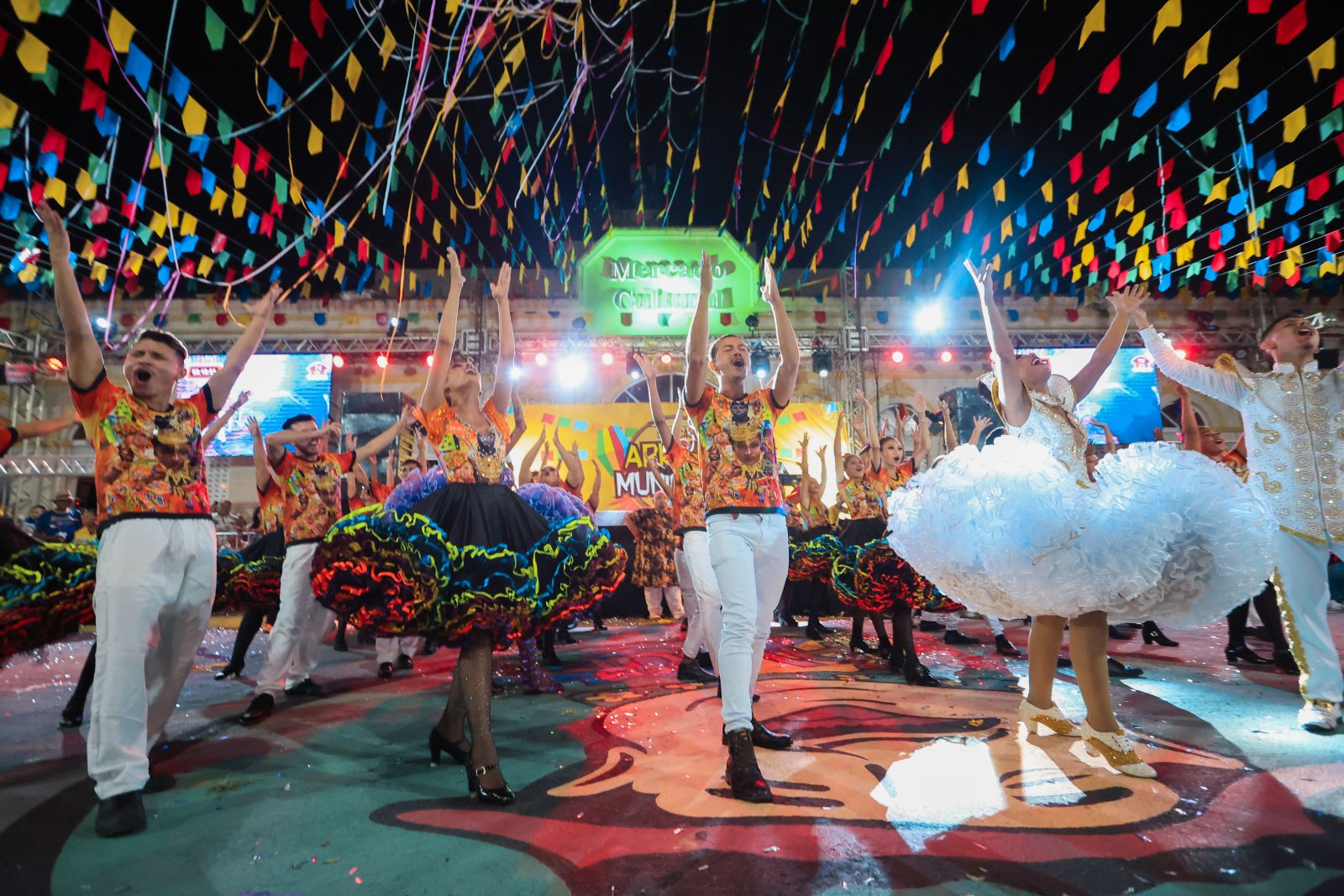Tem programação de festa junina em todas as regiões da cidade 