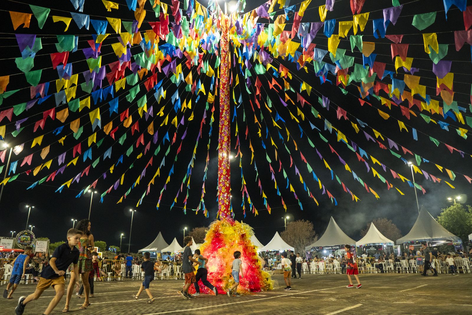 O arraial Beramadeira acontece no estacionamento do Porto Velho Shopping