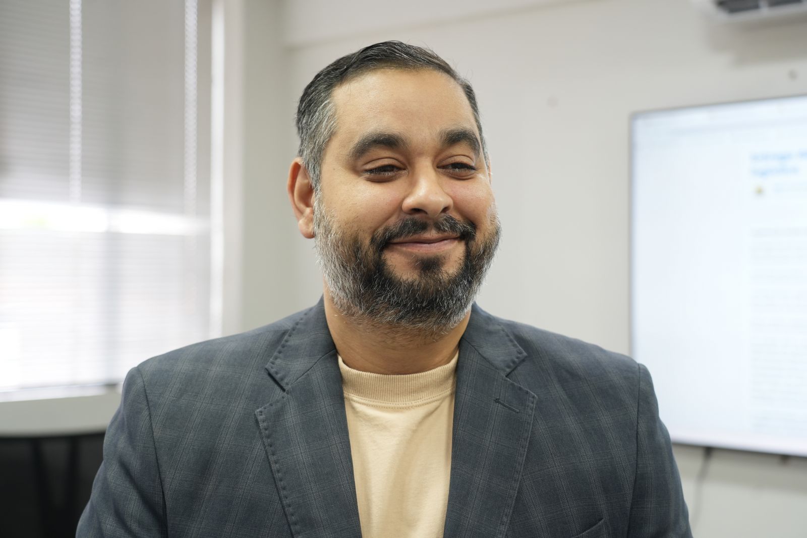 De acordo com o secretário municipal de Educação, Giordani Lima, os alunos da rede rural de ensino municipal estão com o transporte assegurado para todo o ano de 2026