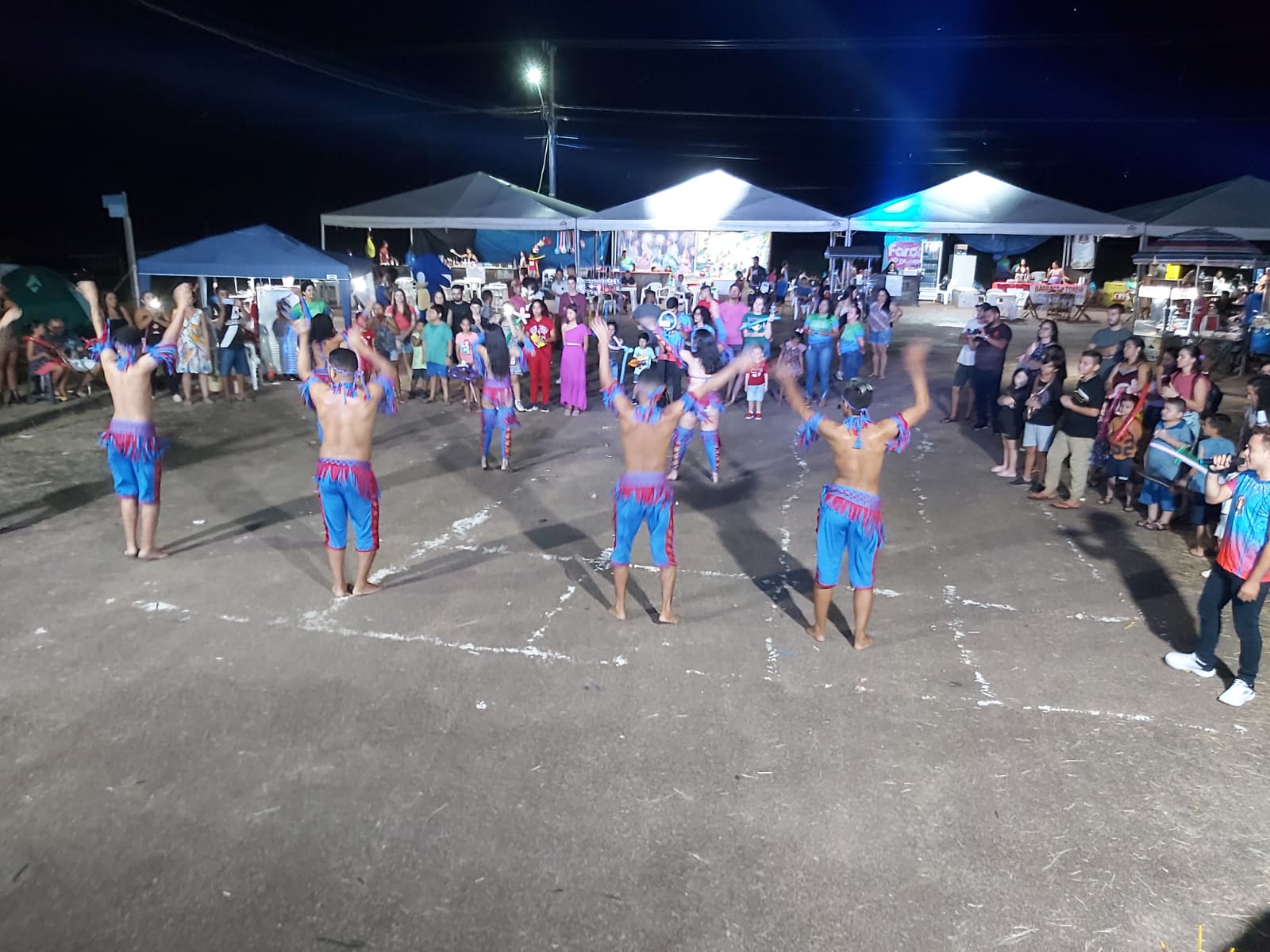 Espetáculo de dança do Grupo Yaporanga foi uma das atrações
