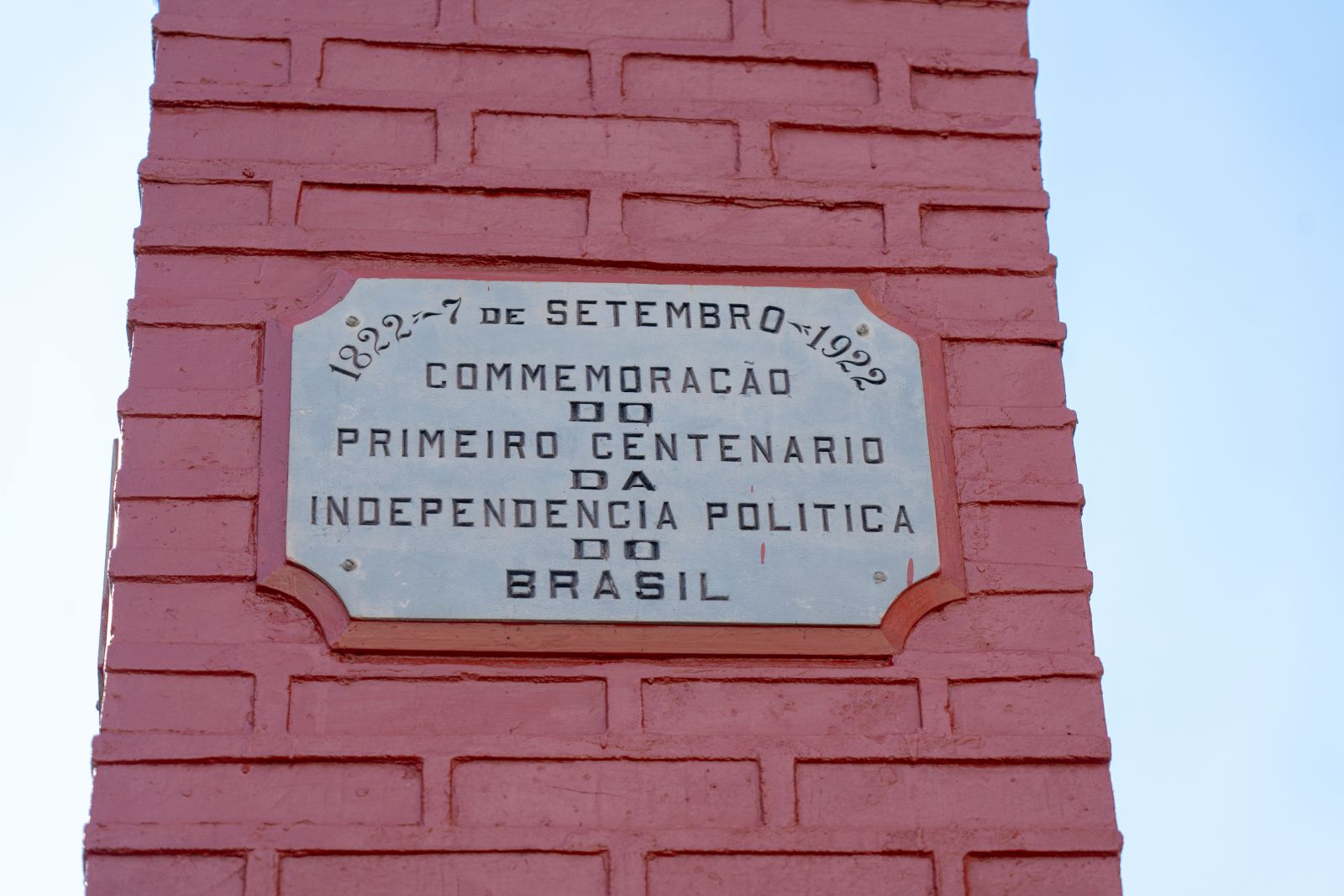 Monumento foi construído antes mesmo de existir o Palácio Getúlio e a própria praça