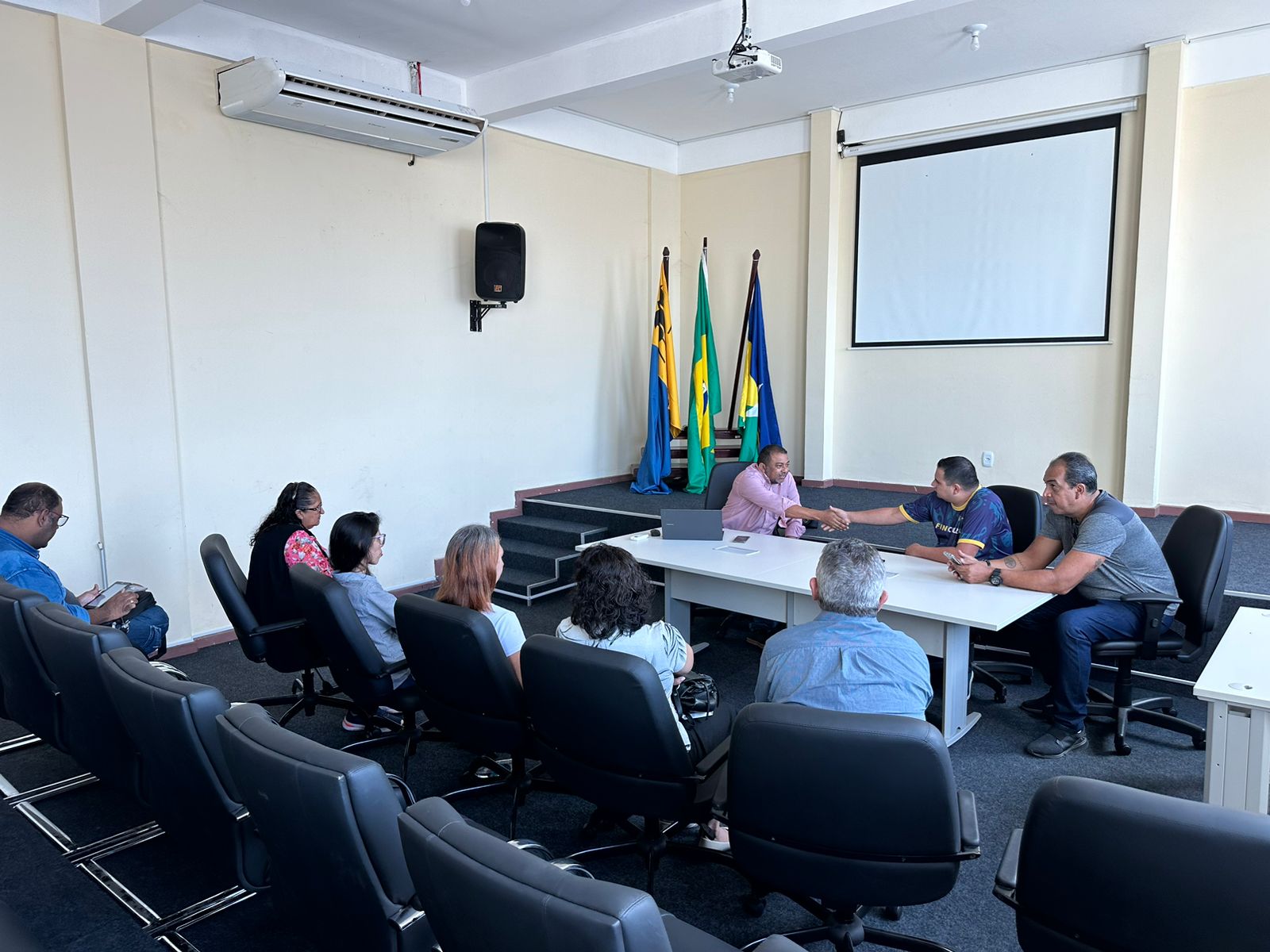 Próximos passos da mesa diretora será a escolha dos novos membros do Conselho