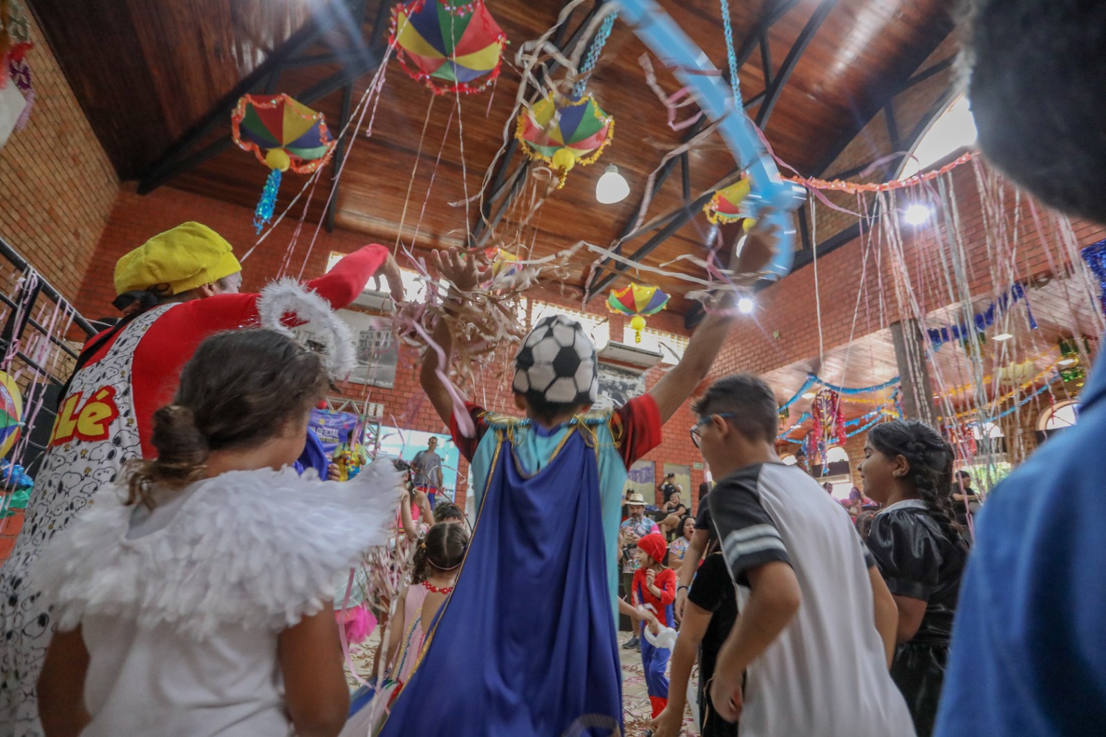 O evento é gratuito, voltado para a criançada