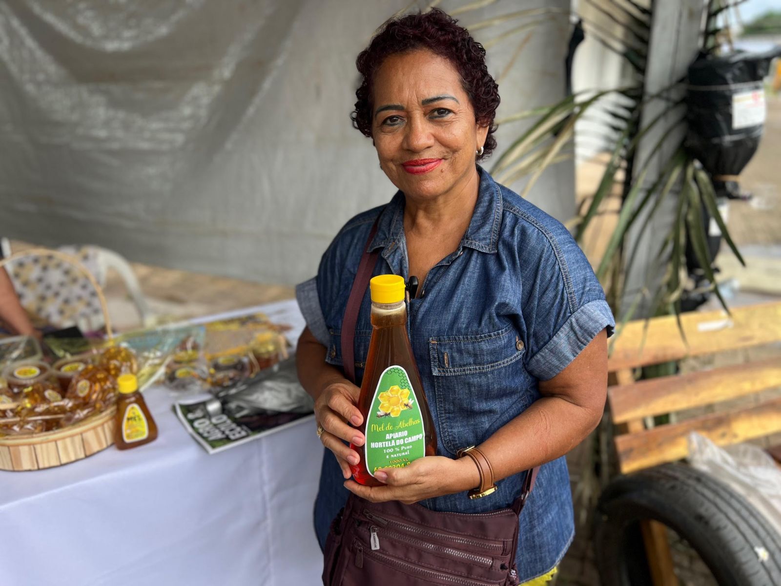 A radialista Diná Carvalho, de Minas Gerais, visitou o espaço e destacou a experiência.